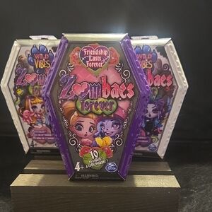 Zombae's Forever Collectible Toy Pack - Purple